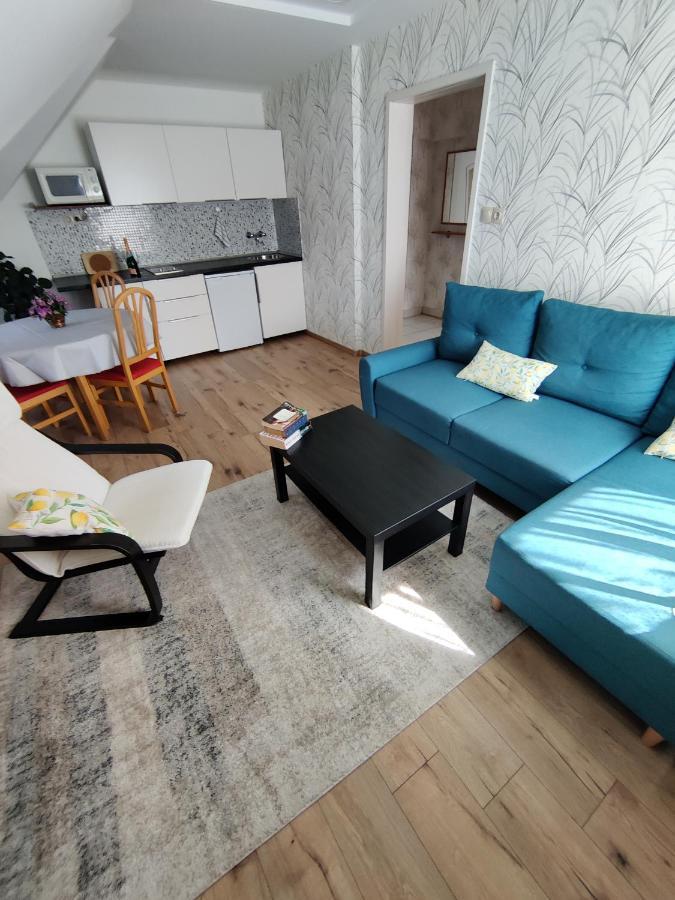 FaDóra Apartman Tihany Exterior foto