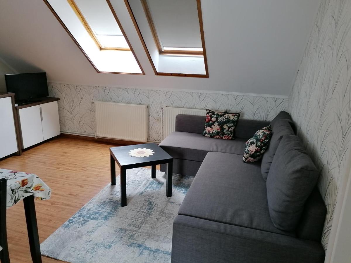 FaDóra Apartman Tihany Exterior foto
