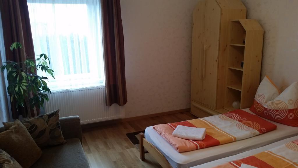 FaDóra Apartman Tihany Quarto foto