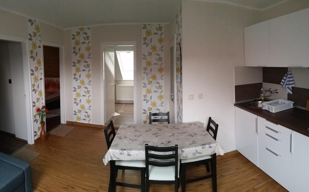 FaDóra Apartman Tihany Quarto foto